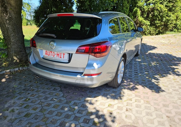 Opel Astra cena 25900 przebieg: 222000, rok produkcji 2012 z Zakroczym małe 562